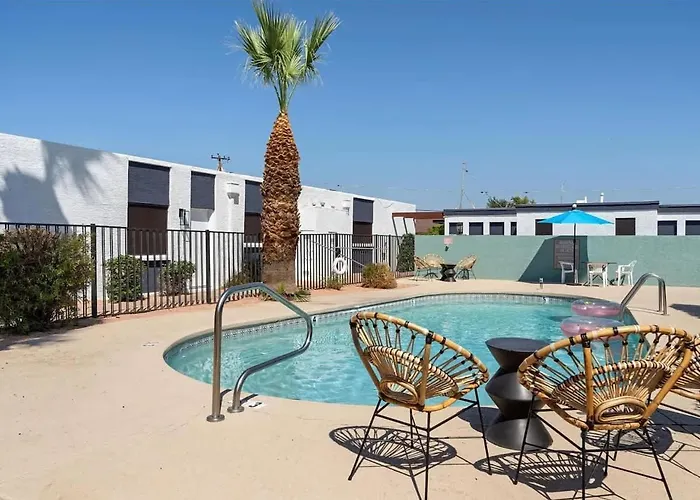 Swimming Pool King Bed 2 Min To Asu Apartment